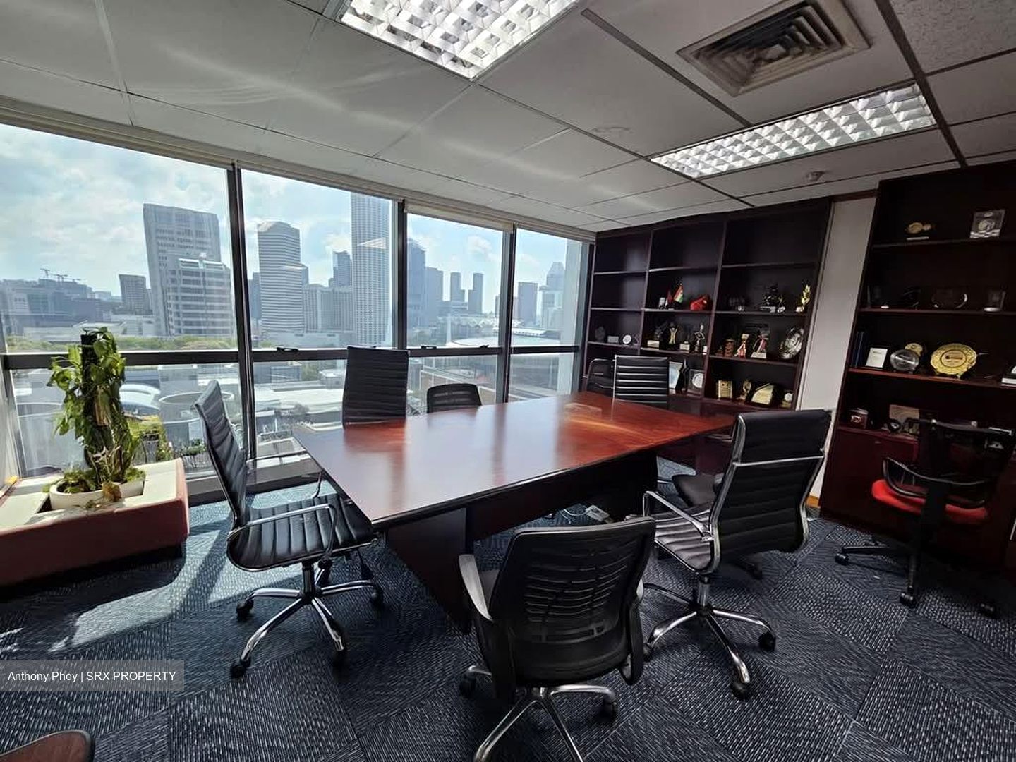 High Street Centre (D6), Office #563718801